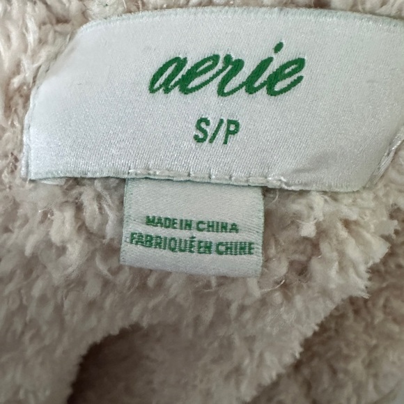 Aerie Two Tone Cozy Cream Sherpa Pullover size small - Picture 7 of 8